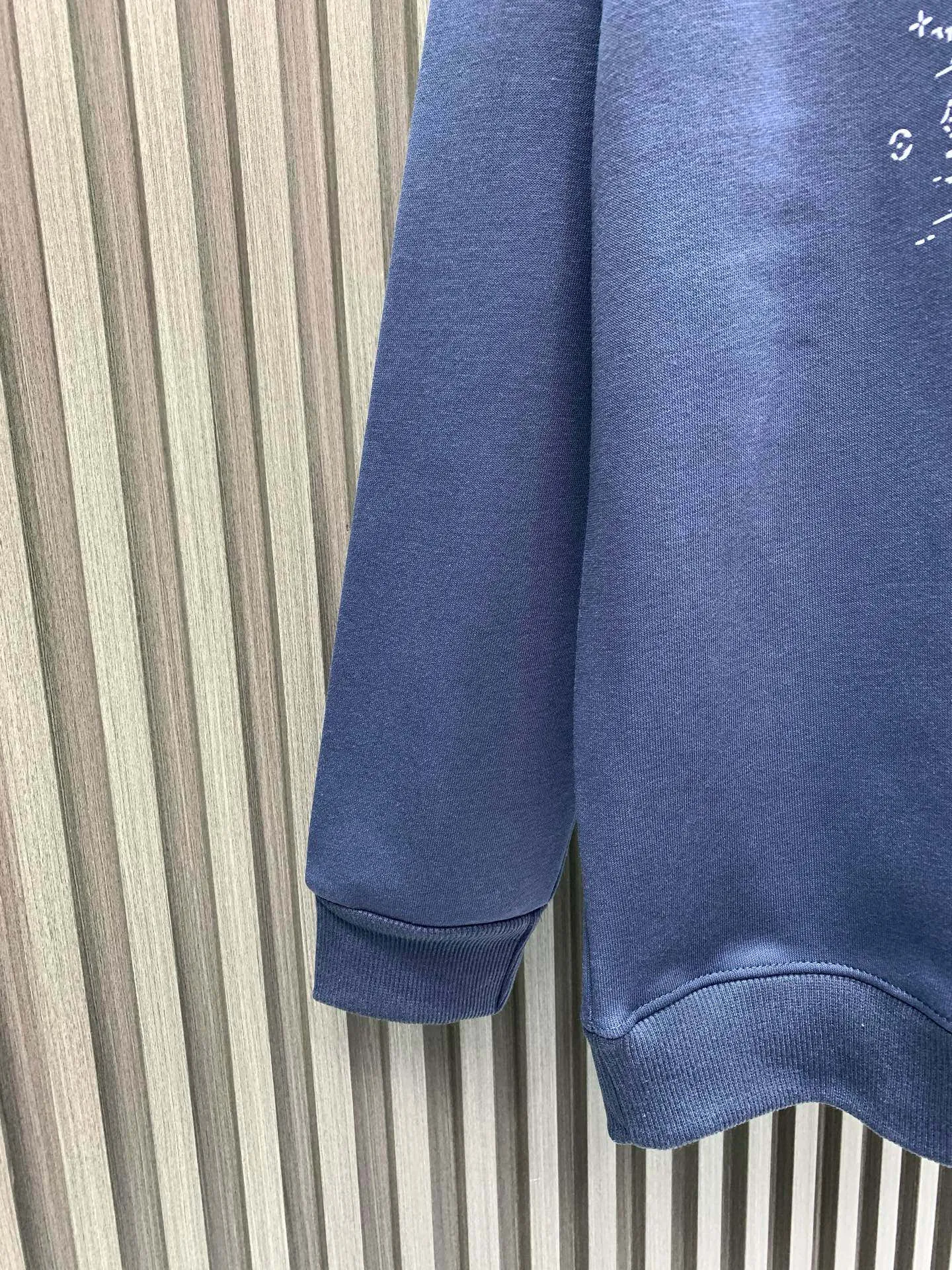 🅿️250 blue
